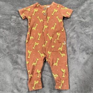 Kit + Pearl Giraffe Print Longall / Jumpsuit 0-3 months - gender neutral